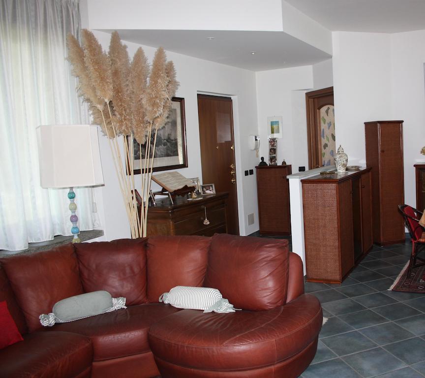 Apartmán La Ca' Nova Lurago dʼErba Pokoj fotografie